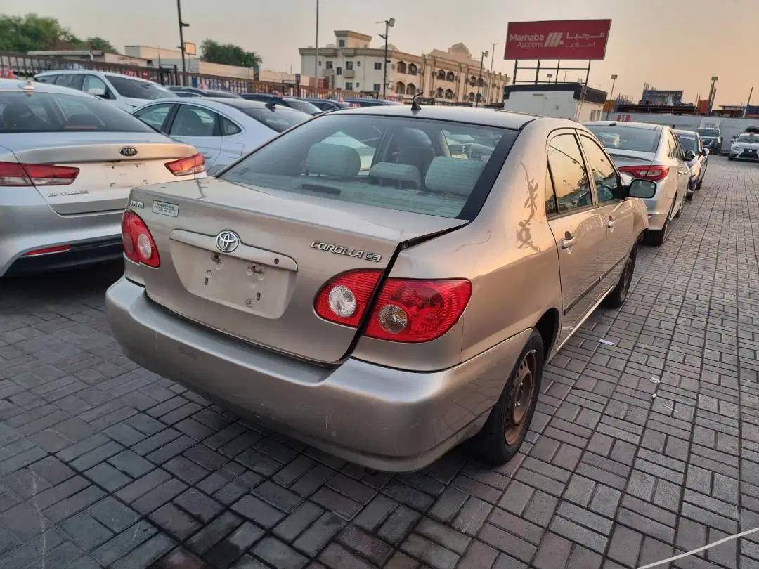 TOYOTA COROLLA