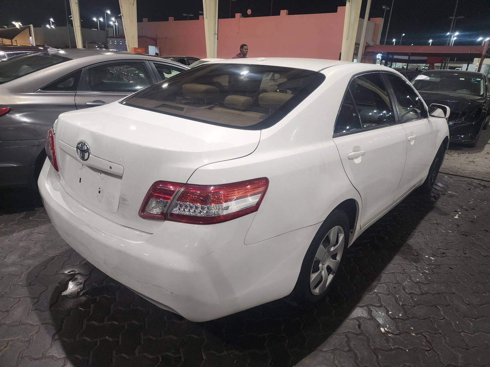 2010 TOYOTA CAMRY — 209652 Miles — Lot 73560383 - Marhaba Auctions Used Cars - Image 4