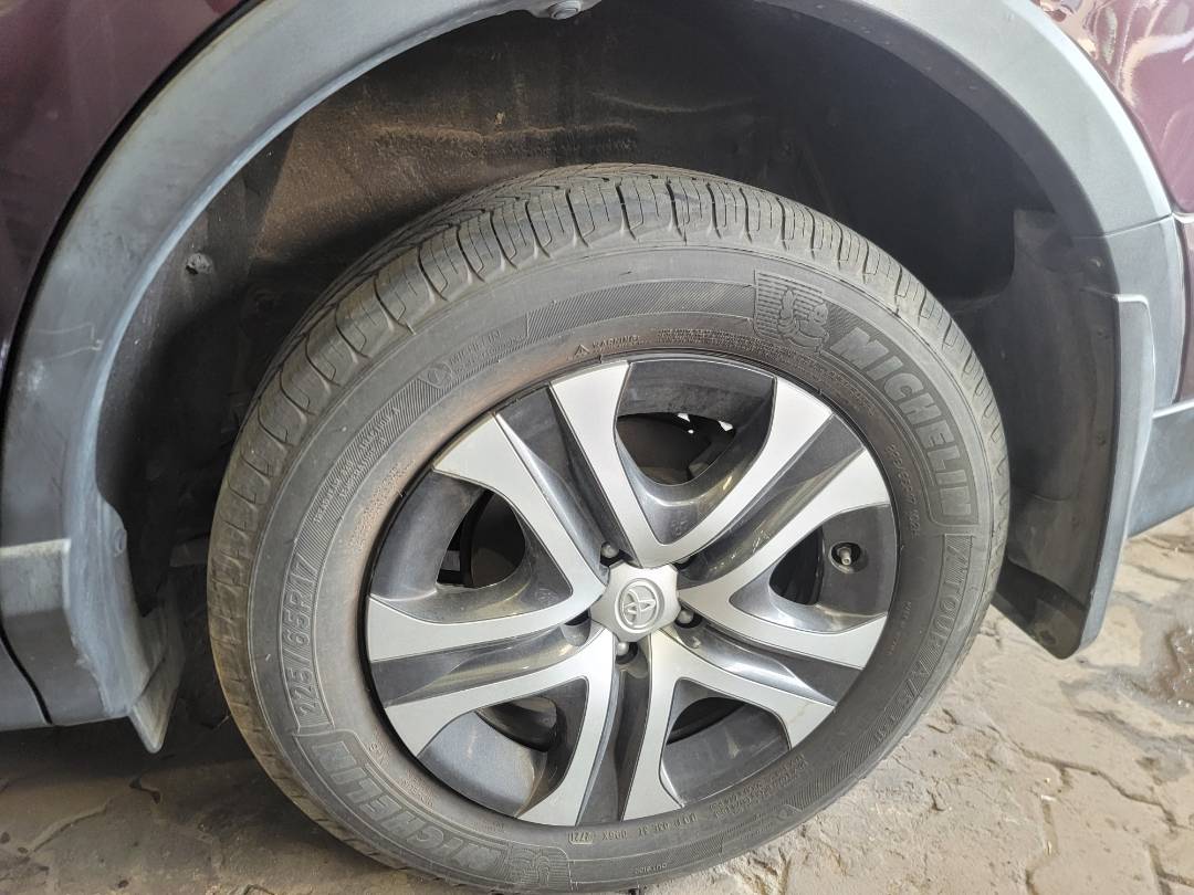 2018 TOYOTA RAV4 — 81454 Miles — Lot W427978 — Main - Marhaba Auctions Used Cars - Image 9