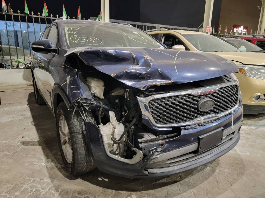 2018 KIA SORENTO — 215099 Miles — Lot G349643 — Main - Marhaba Auctions Used Cars - Image 4