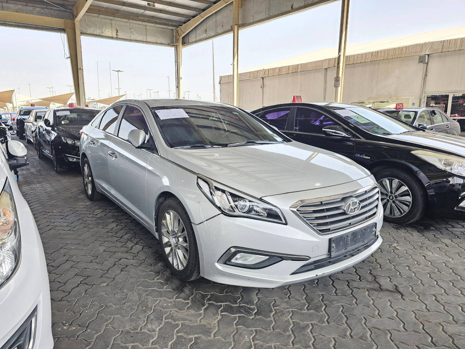 2015 HYUNDAI SONATA — 221609 KM — Lot 001770 — Ind. 12 - Marhaba Auctions Used Cars - Image 4