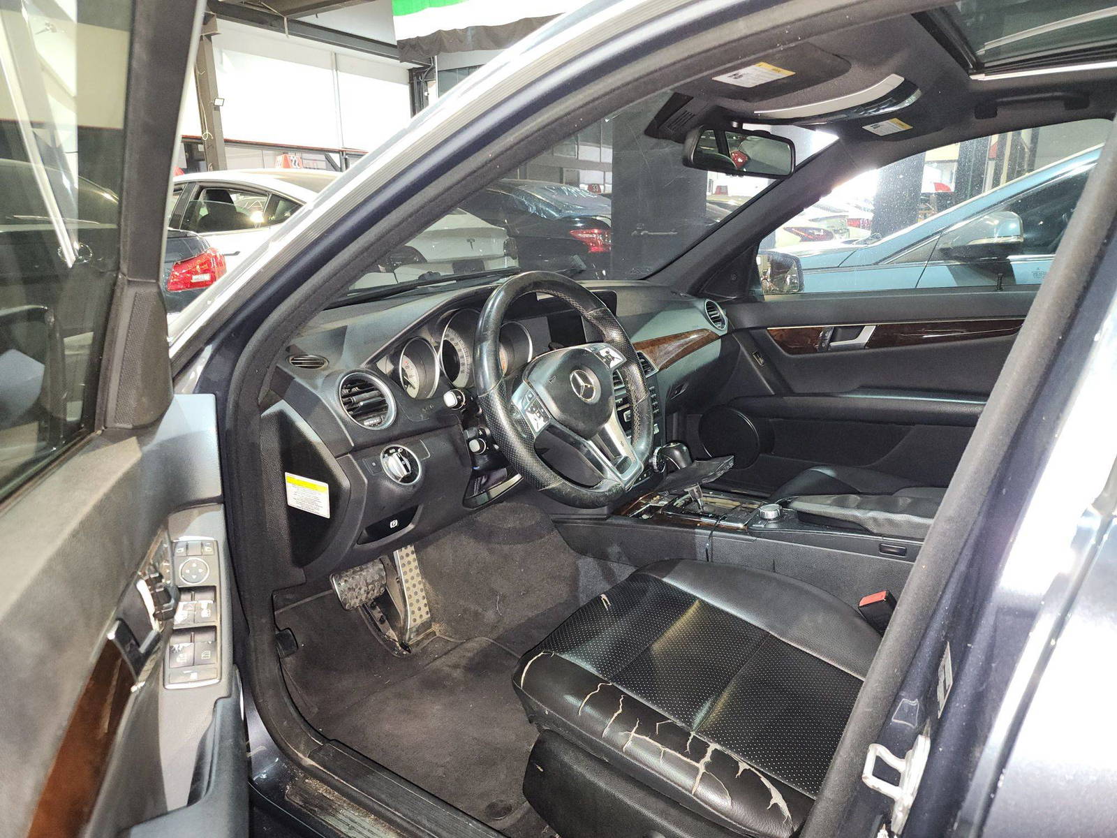 2013 MERCEDES BENZ C300 — 180839 Miles — Lot 307454 — Al Quoz - Marhaba Auctions Used Cars - Image 9