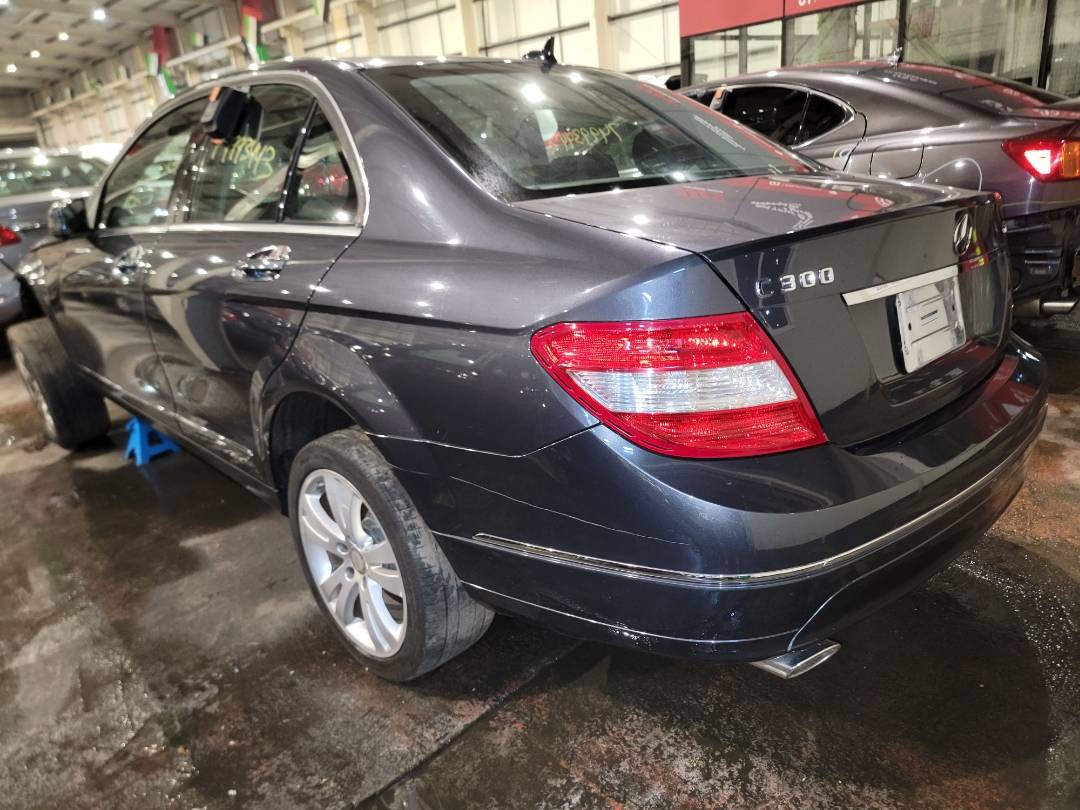 2011 MERCEDES BENZ C300 — 141409 Miles — Lot 74993443 - Marhaba Auctions Used Cars - Image 3