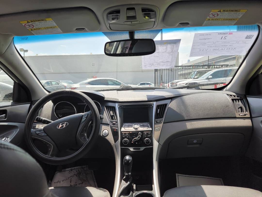 2015 HYUNDAI SONATA — 176801 KM — Lot A123733 — Main - Marhaba Auctions Used Cars - Image 8