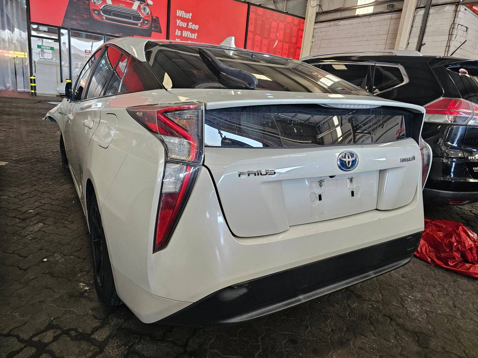 TOYOTA PRIUS 2016 - Marhaba Auction Used Cars - Image 3