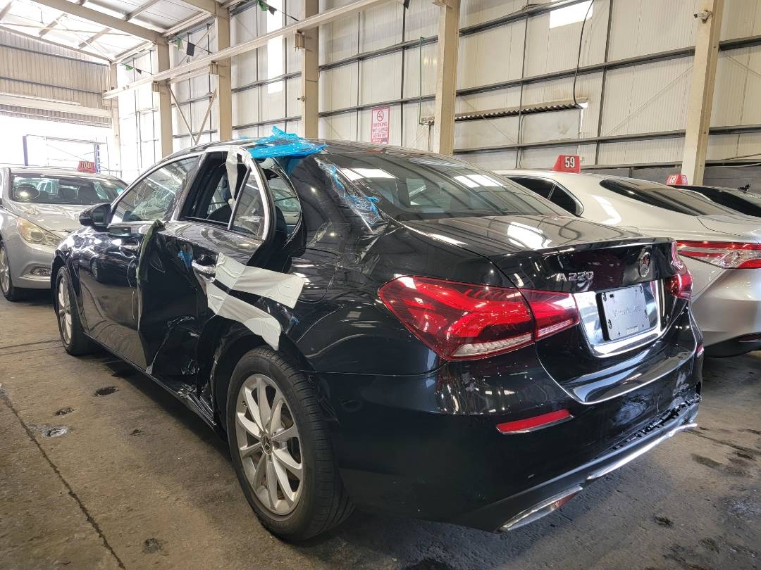 2020 MERCEDES BENZ A220 — 10047 Miles — Lot 5LW037433 — Main - Marhaba Auctions Used Cars - Image 4