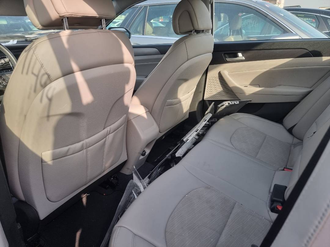 2015 HYUNDAI SONATA — 60444 Miles — Lot 067664 — Ind. 12 - Marhaba Auctions Used Cars - Image 7