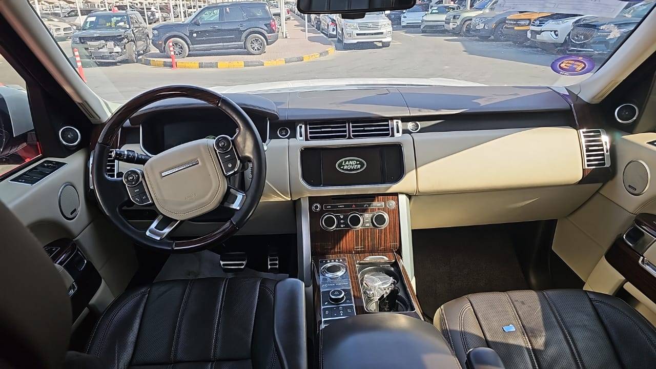 2014 LAND ROVER RANGE ROVER VOGUE — 246795 KM — Lot EA130937 — Souq - Marhaba Auctions Used Cars - Image 8