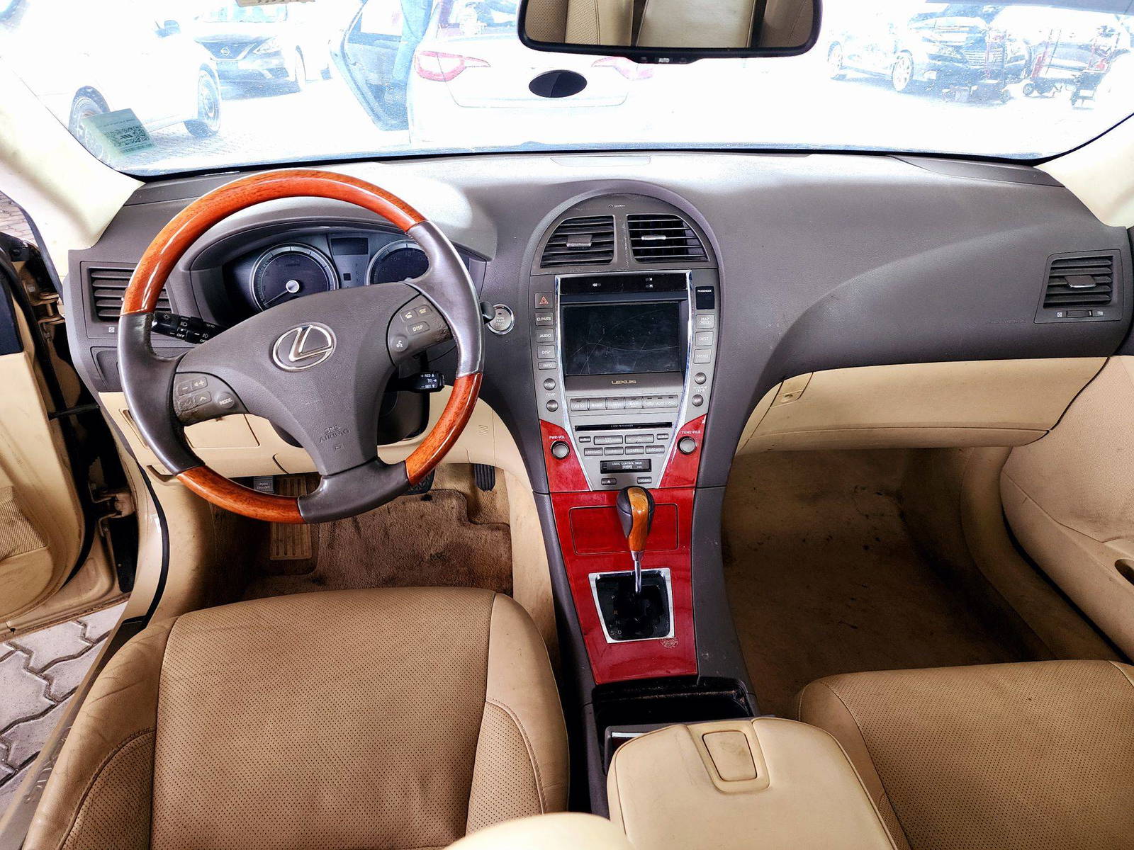 2008 LEXUS ES 350 — 222397 Miles — Lot 209751 — Souq - Marhaba Auctions Used Cars - Image 7