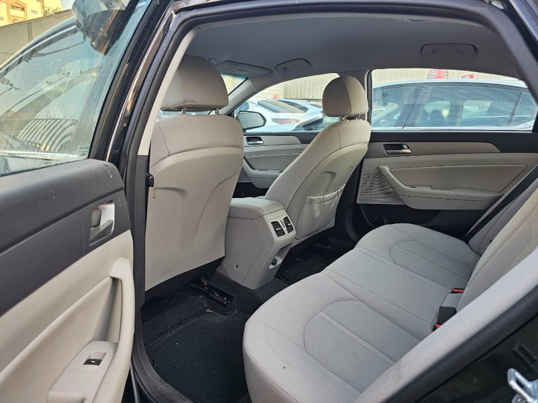 2018 HYUNDAI SONATA — 98477 Miles — Lot 124587 — Main - Marhaba Auctions Used Cars - Image 10