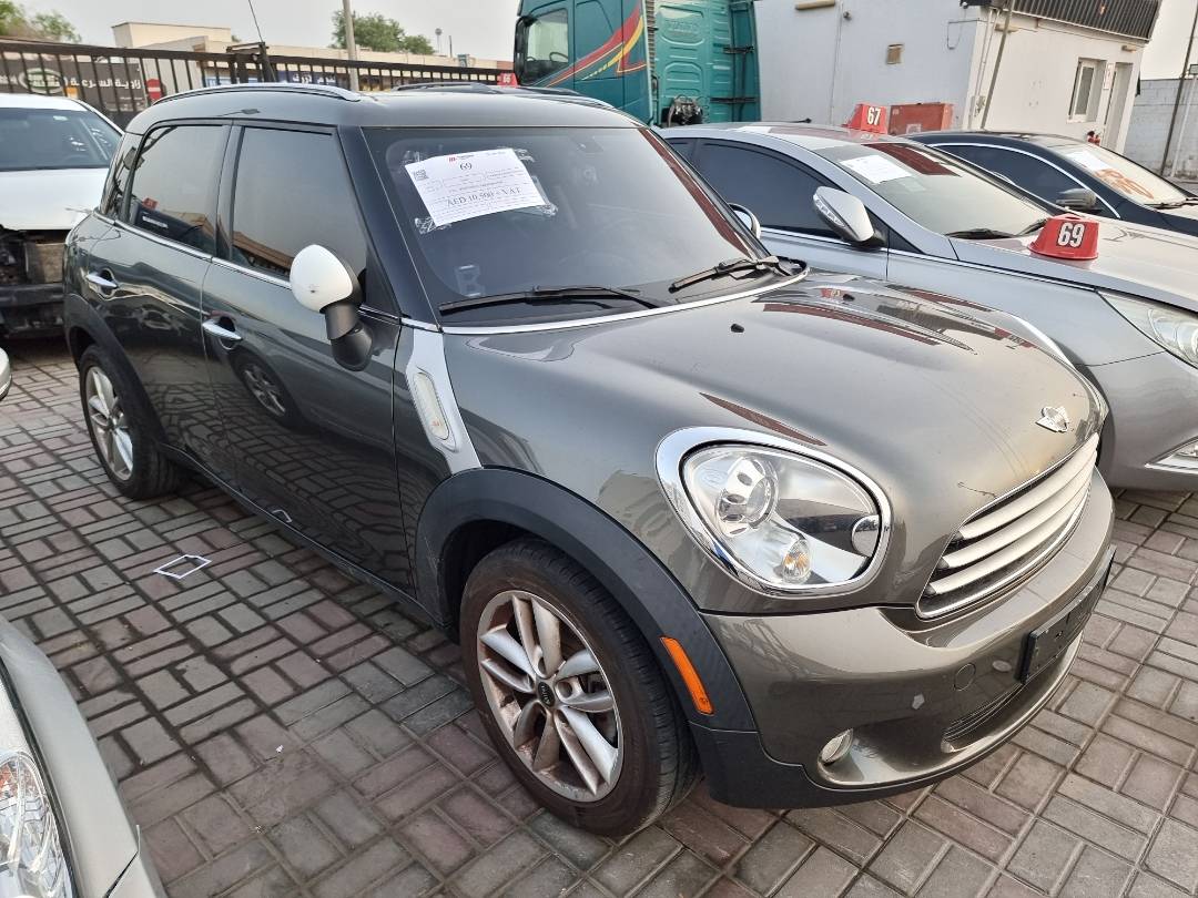 2011 MINI COOPER COUNTRYMAN — 96072 KM — Lot M01199 — Ind. 12 - Marhaba Auctions Used Cars - Image 3