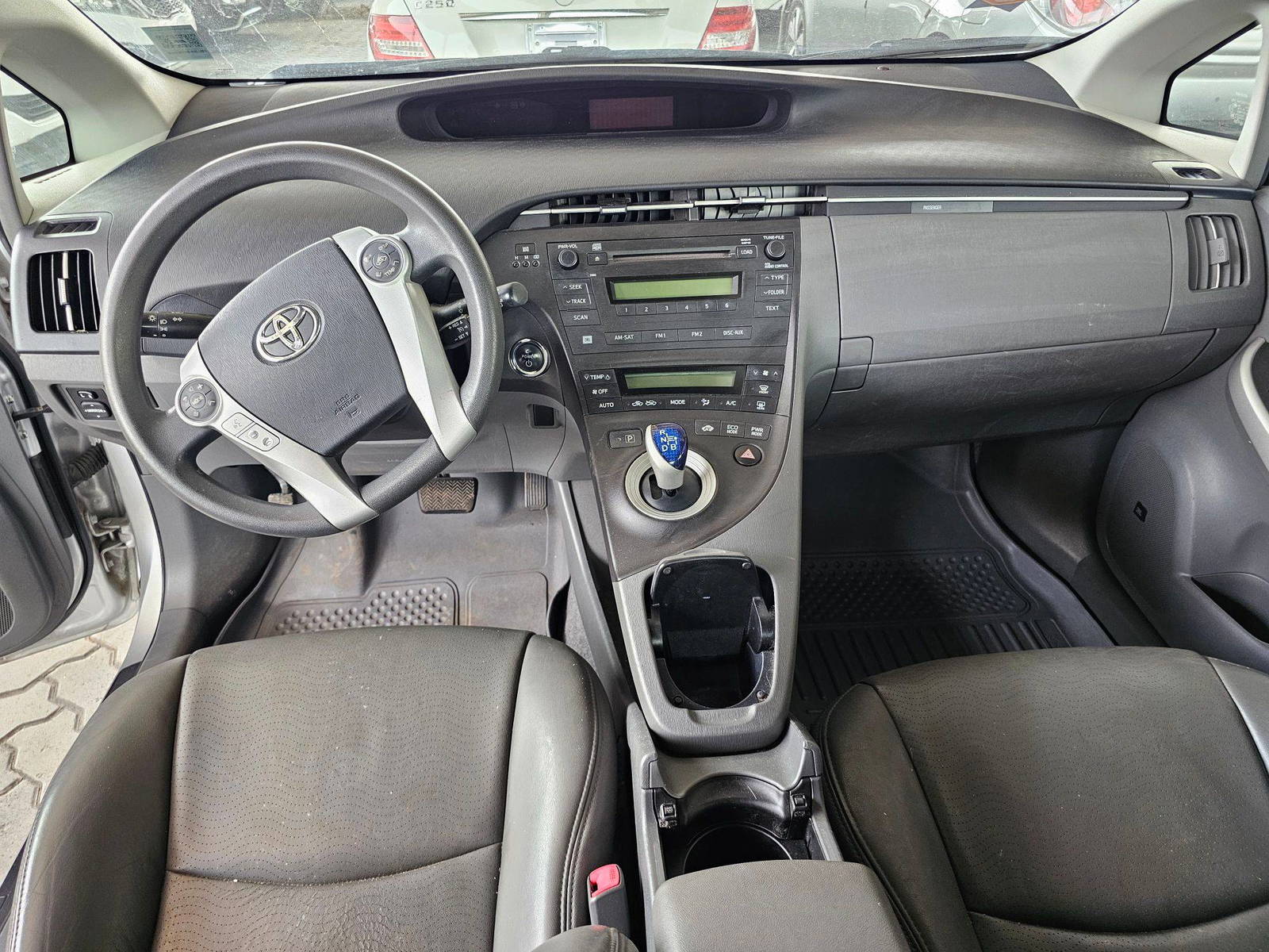 2011 TOYOTA PRIUS — 157481 Miles — Lot 41360068 — Souq - Marhaba Auctions Used Cars - Image 7
