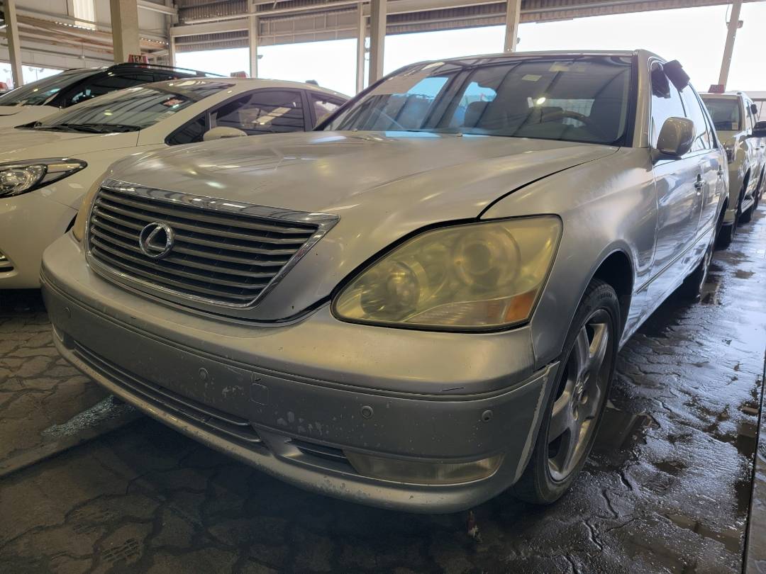 2005 LEXUS LS 430 — 268648 Miles — Lot 5020025 — Main - Marhaba Auctions Used Cars - Image 5