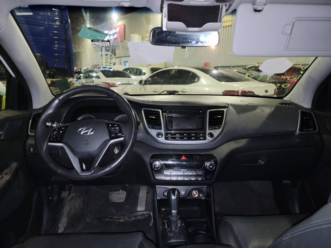 2017 HYUNDAI TUCSON — 193633 KM — Lot 12256996 — Main - Marhaba Auctions Used Cars - Image 8