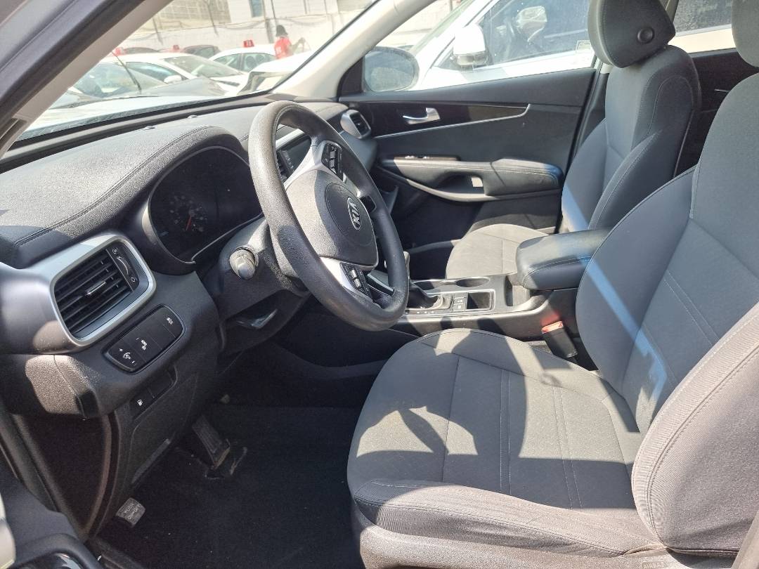 2019 KIA SORENTO — 117670 Miles — Lot 125487 — Main - Marhaba Auctions Used Cars - Image 6