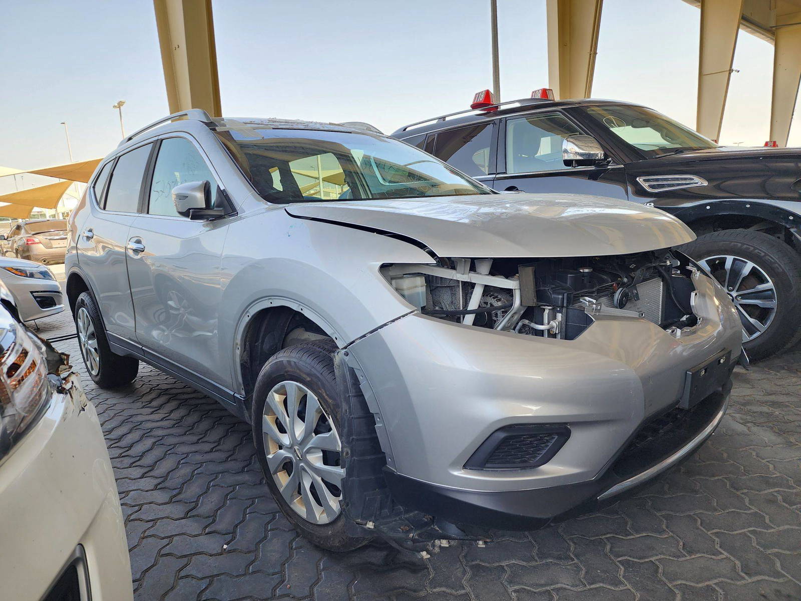 2016 NISSAN ROGUE — 131469 Miles — Lot 25434 — Souq - Marhaba Auctions Used Cars - Image 5