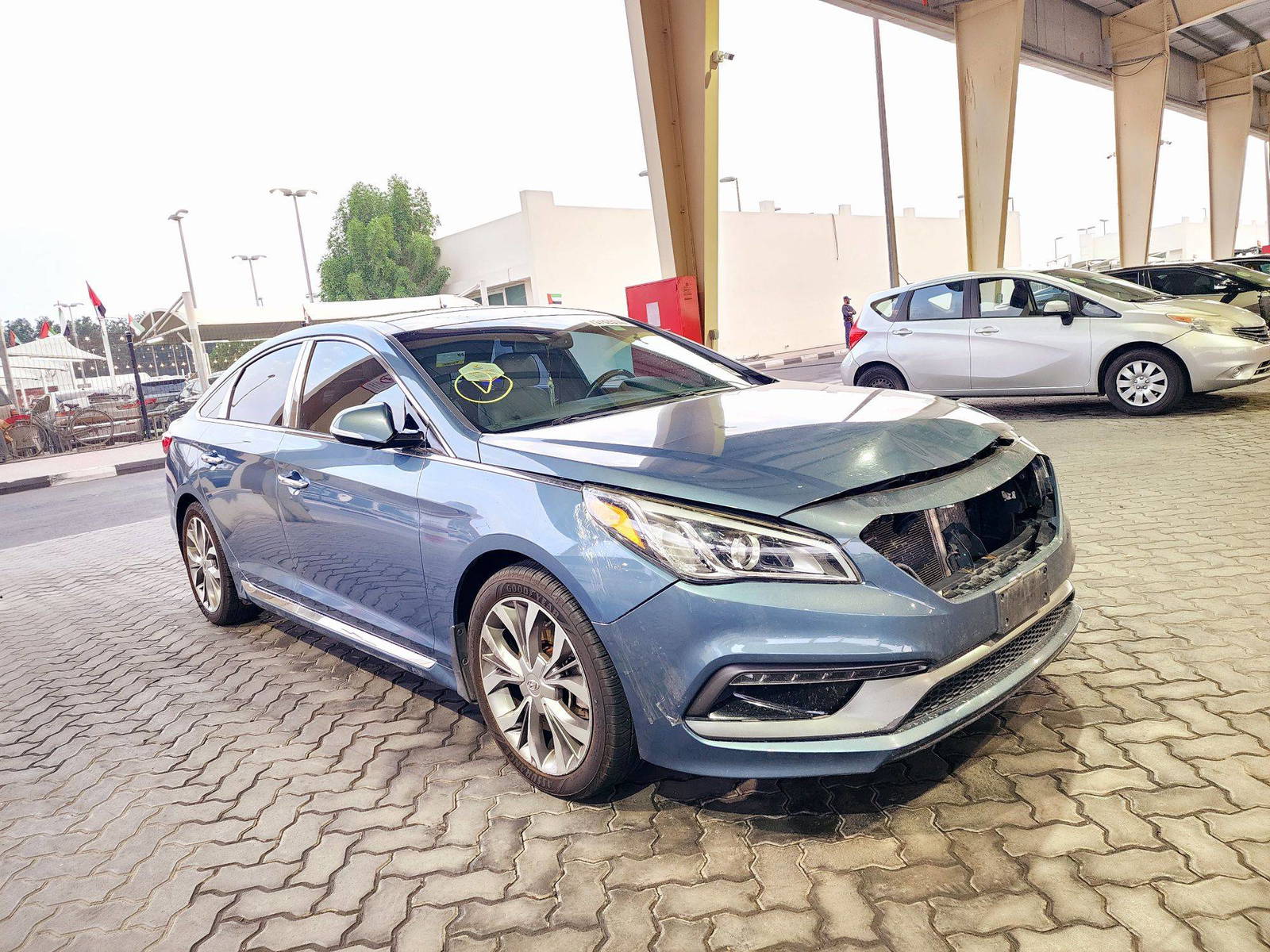 2015 HYUNDAI SONATA — 131220 Miles — Lot 75782614 — Souq - Marhaba Auctions Used Cars - Image 4