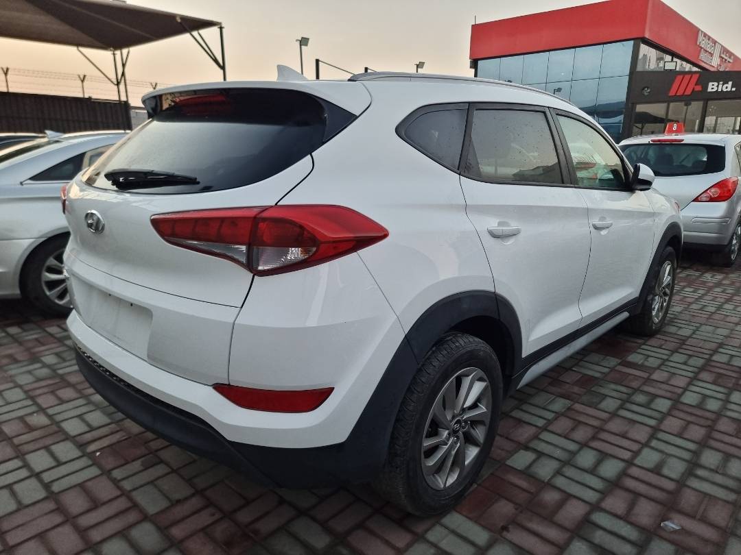 2018 HYUNDAI TUCSON — 89057 Miles — Lot 214578 — Ind. 12 - Marhaba Auctions Used Cars - Image 3