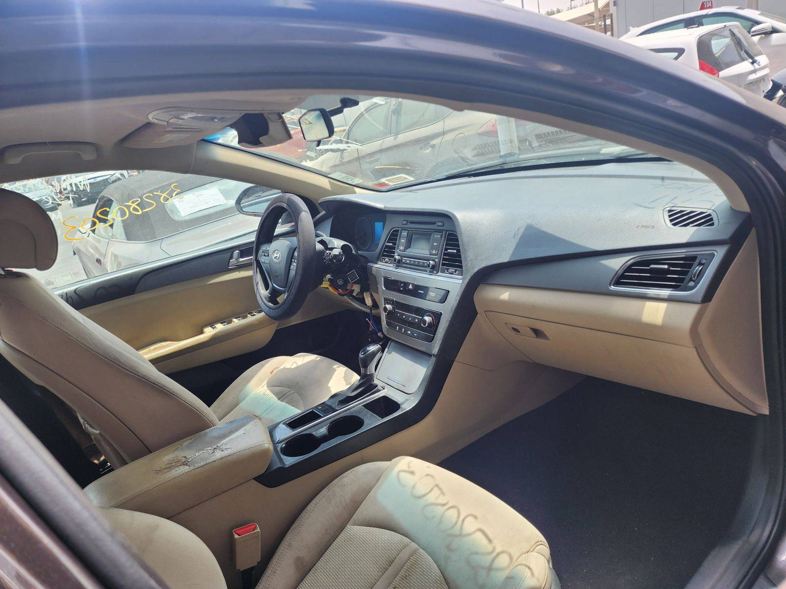 2016 HYUNDAI SONATA — 121135 Miles — Lot 38280203 — Souq - Marhaba Auctions Used Cars - Image 8