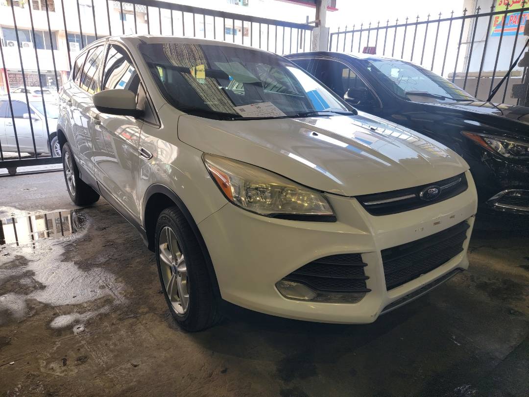 2013 FORD ESCAPE — 390197 KM — Lot DUD18966 — Main - Marhaba Auctions Used Cars - Image 4