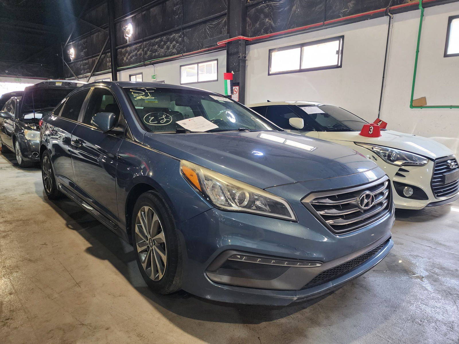 2015 HYUNDAI SONATA — 168949 Miles — Lot 94537 — Al Quoz - Marhaba Auctions Used Cars - Image 4