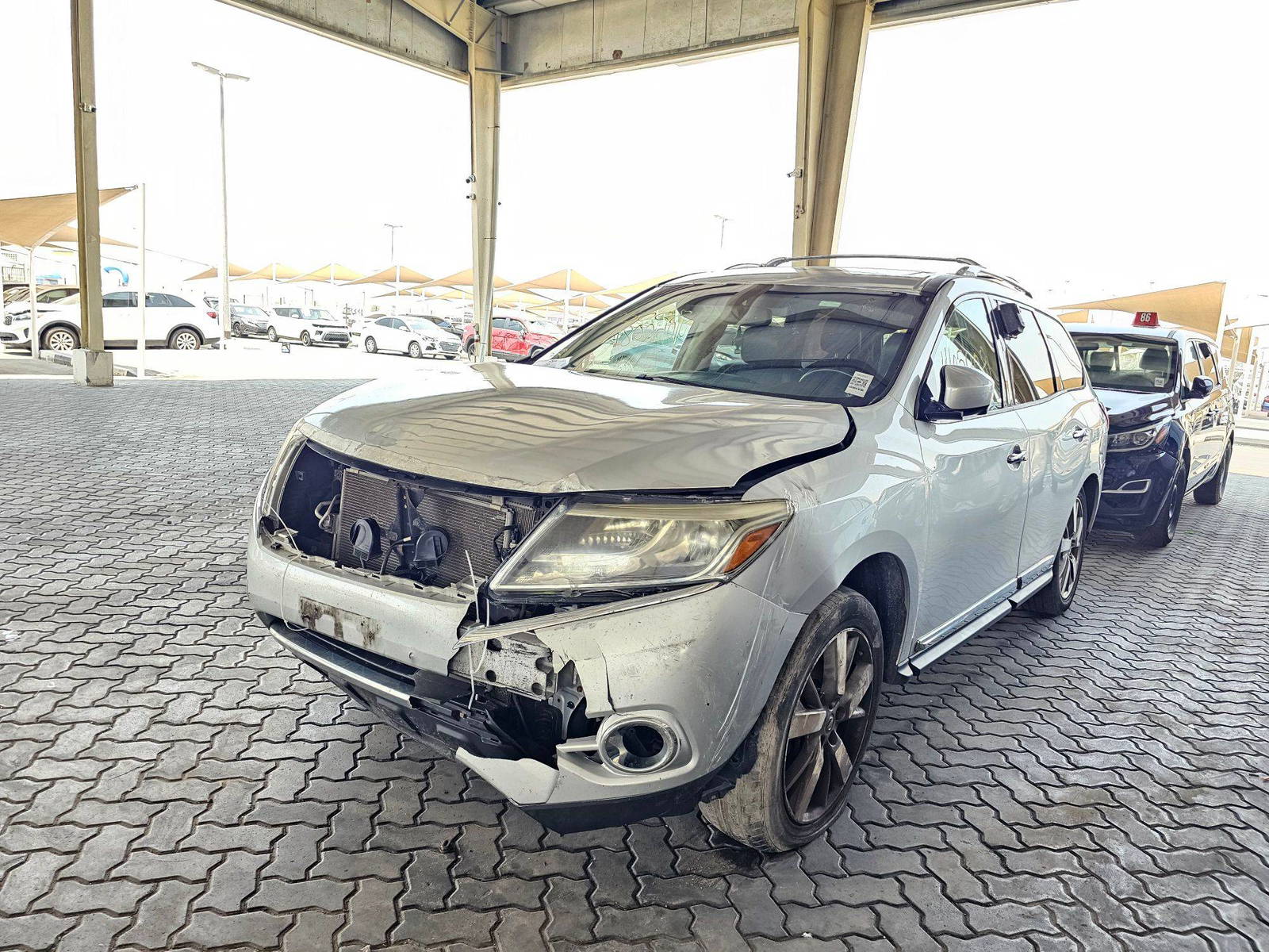 2013 NISSAN PATHFINDER — 186419 Miles — Lot 638017 — Souq - Marhaba Auctions Used Cars - Image 5