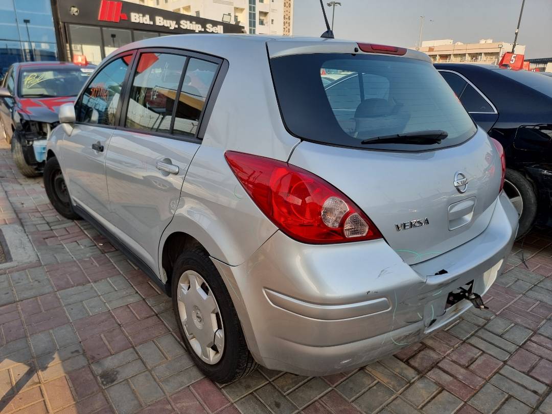 2008 NISSAN VERSA — 80677 Miles — Lot 38999160 — Ind. 12 - Marhaba Auctions Used Cars - Image 4