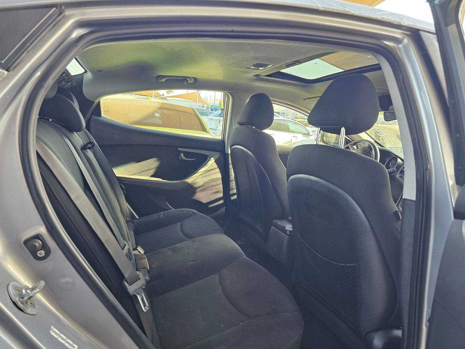 HYUNDAI ELANTRA 2015 - Marhaba Auction Used Cars - Image 7