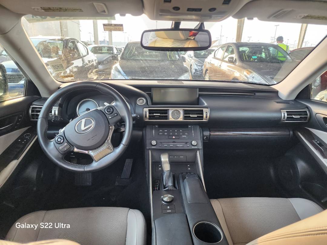 2015 LEXUS IS 250 — 103806 Miles — Lot 75348153 — Main - Marhaba Auctions Used Cars - Image 7