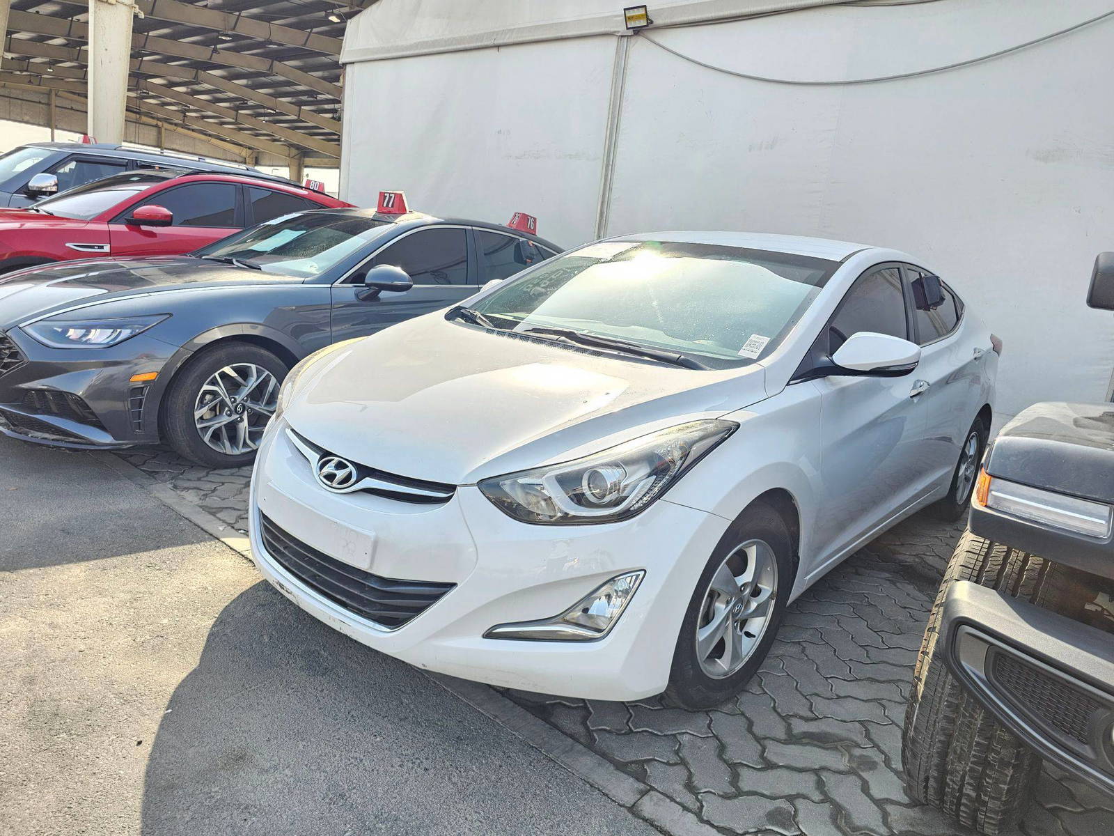 2014 HYUNDAI AVANTE — 221352 KM — Lot 1DBEU980388 — Souq - Marhaba Auctions Used Cars - Image 4