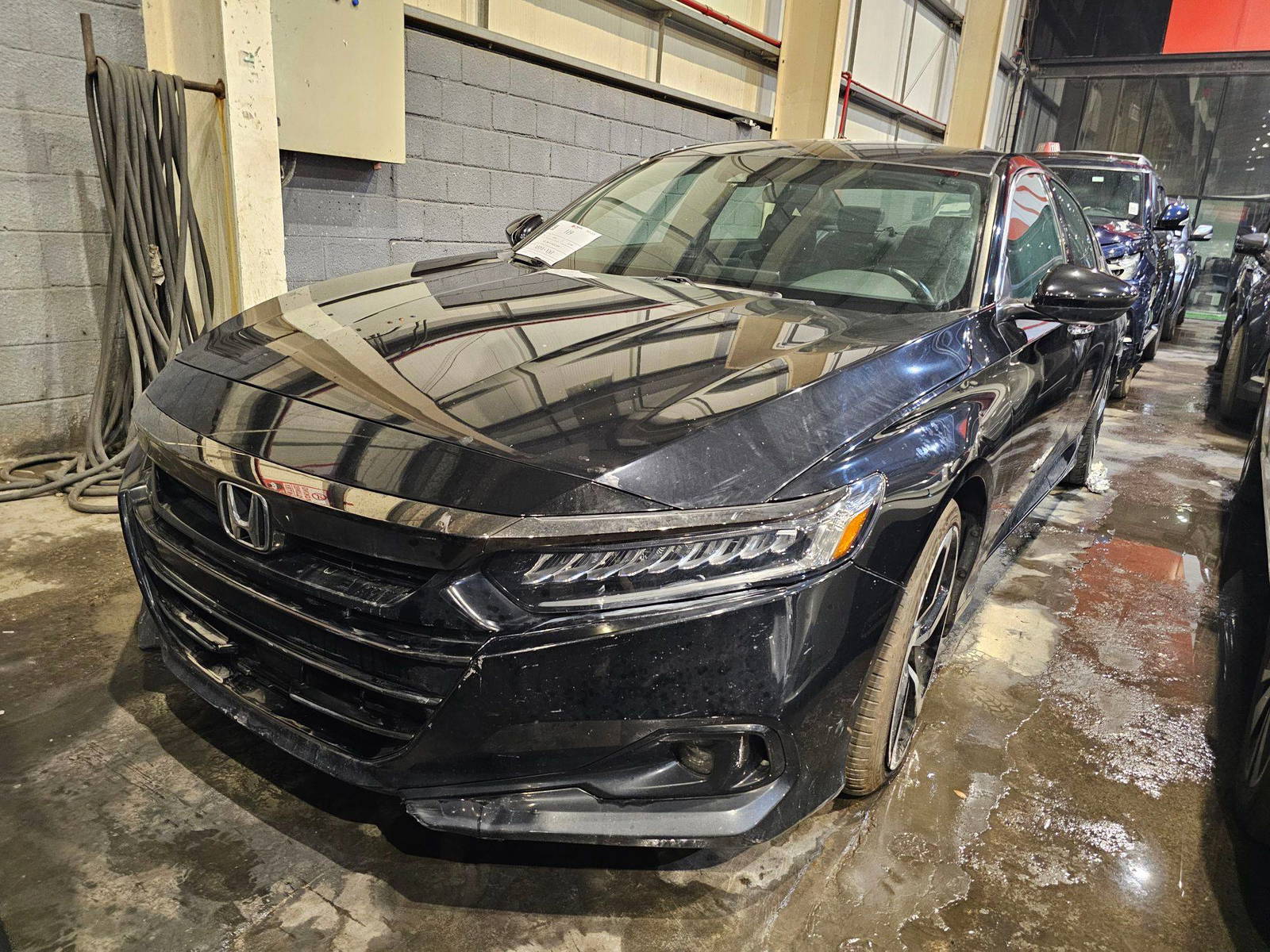HONDA ACCORD 2022 - Marhaba Auction Used Cars - Image 5