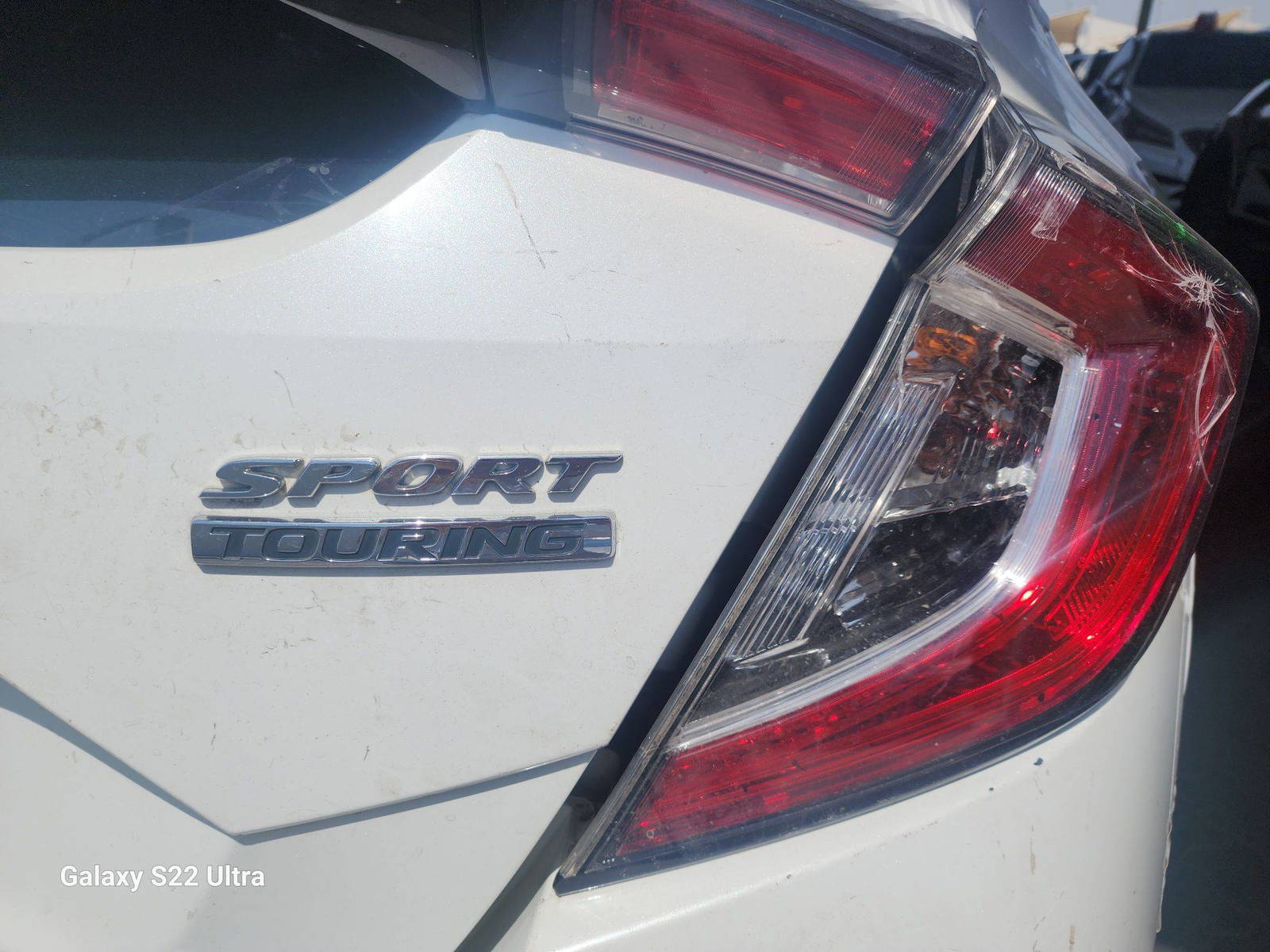 2017 HONDA CIVIC — 207011 Miles — Lot U418616 - Marhaba Auctions Used Cars - Image 4