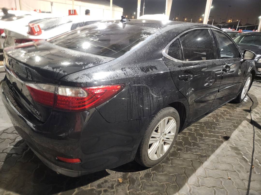 2014 LEXUS ES 350 — 155480 Miles — Lot 37715548 - Marhaba Auctions Used Cars - Image 9