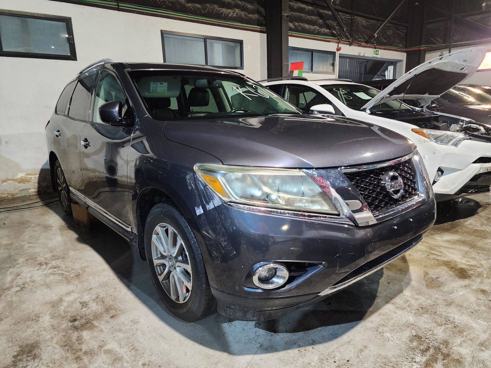 2013 NISSAN PATHFINDER — 170965 Miles — Lot 3786142 — Al Quoz - Marhaba Auctions Used Cars - Image 4