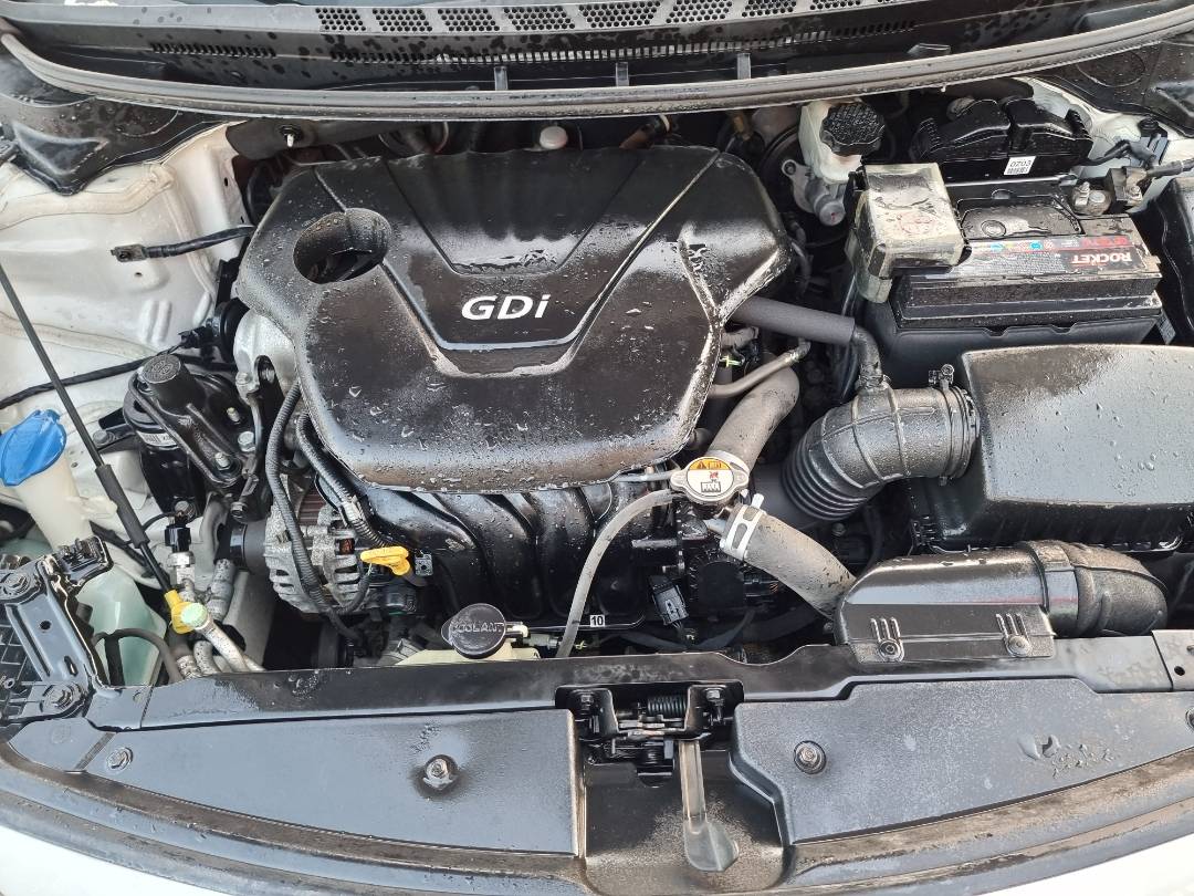 2015 KIA K3 — 169395 KM — Lot 215487 — Main - Marhaba Auctions Used Cars - Image 11