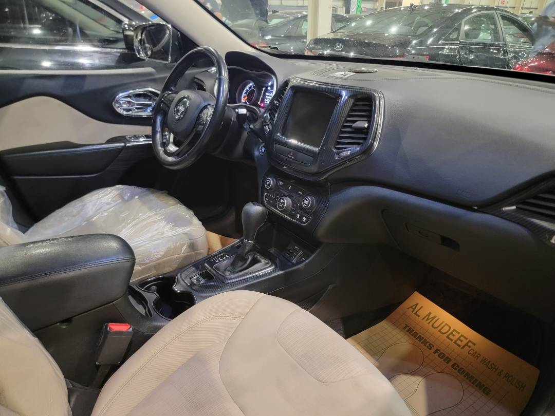 2015 JEEP CHEROKEE — 109387 Miles — Lot W671316 - Marhaba Auctions Used Cars - Image 8