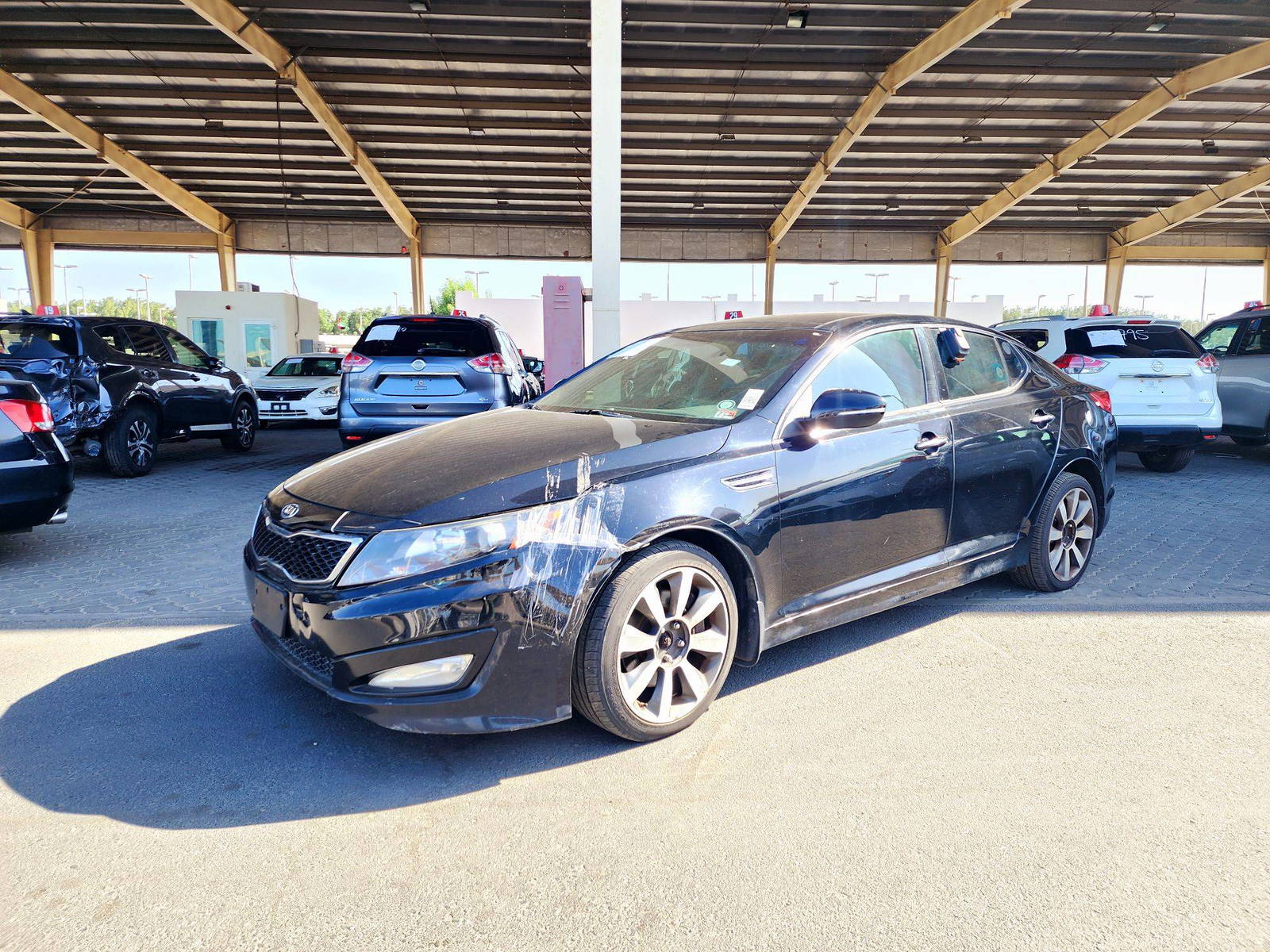 2012 KIA OPTIMA — 206167 Miles — Lot 52925 — Souq - Marhaba Auctions Used Cars - Image 5