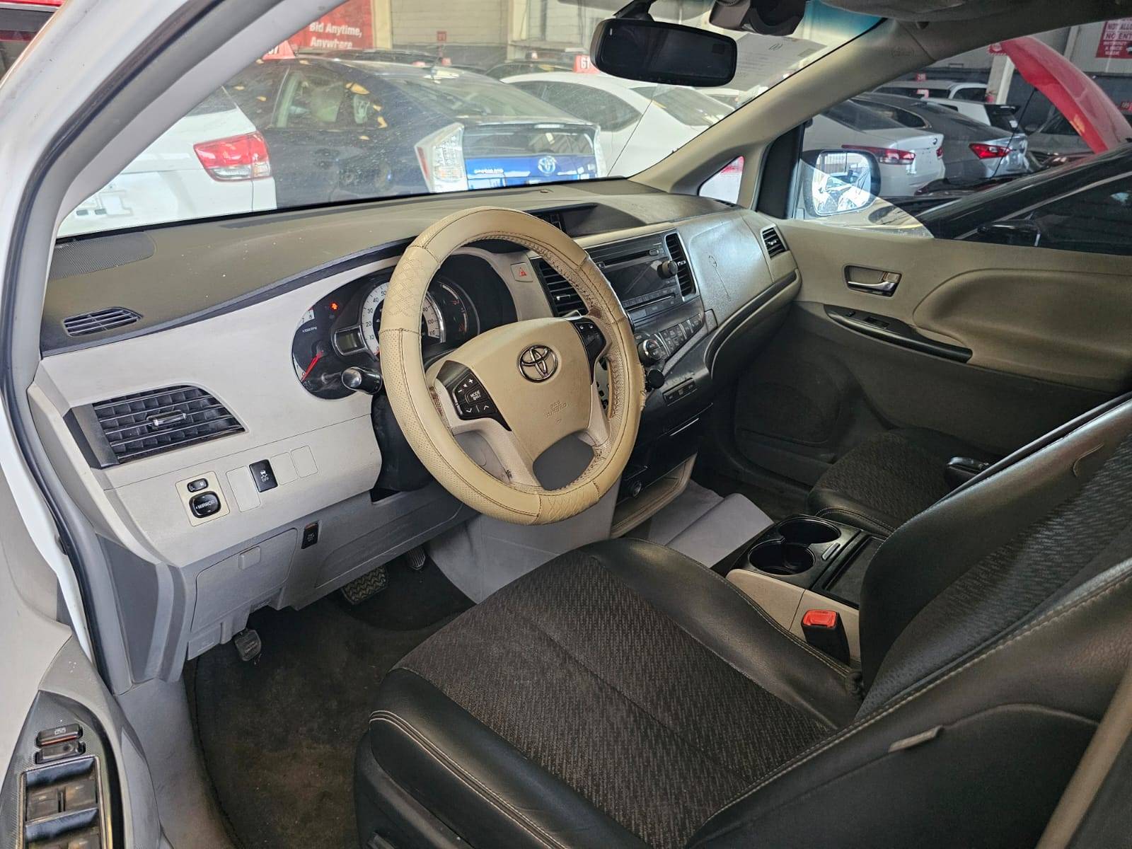 2012 TOYOTA SIENNA — 229774 Miles — Lot 6CS194565 — Main - Marhaba Auctions Used Cars - Image 7