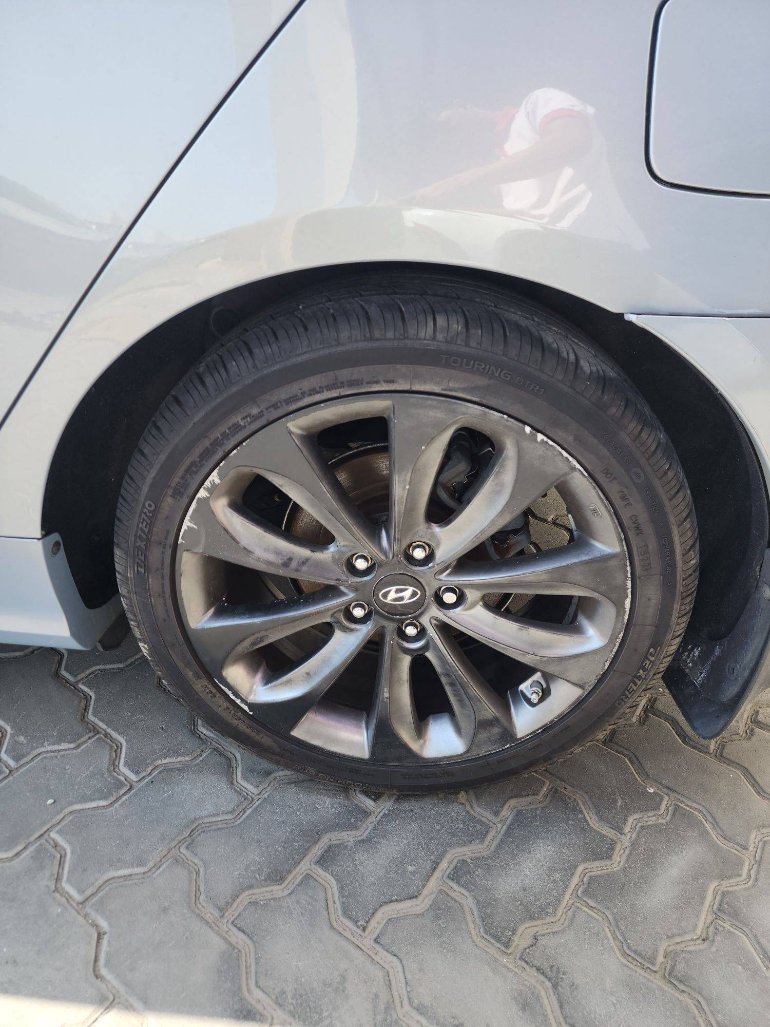 2012 HYUNDAI SONATA — 164563 Miles — Lot 64063004 — Souq - Marhaba Auctions Used Cars - Image 9