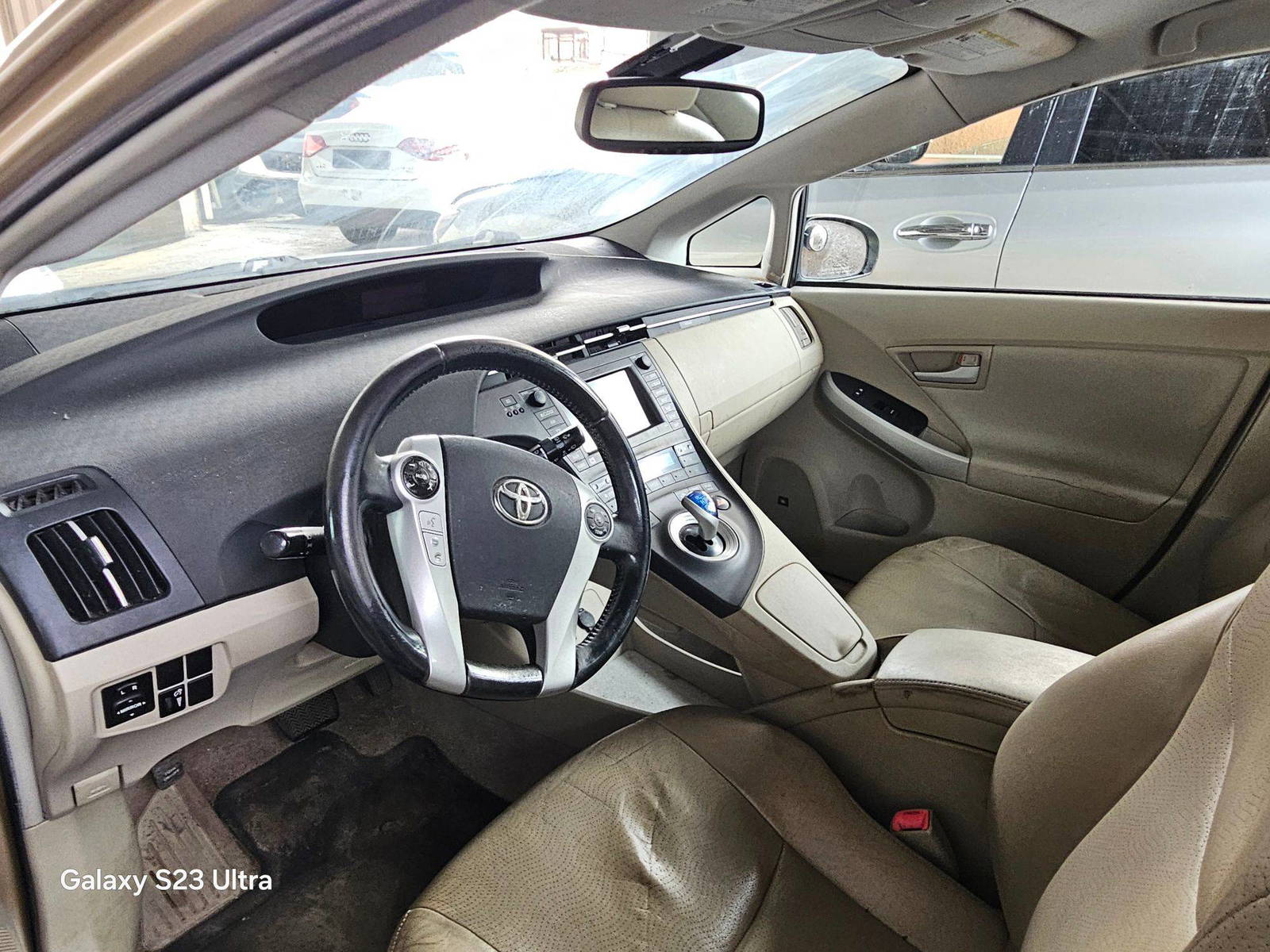 TOYOTA PRIUS 2010 - Marhaba Auction Used Cars - Image 8