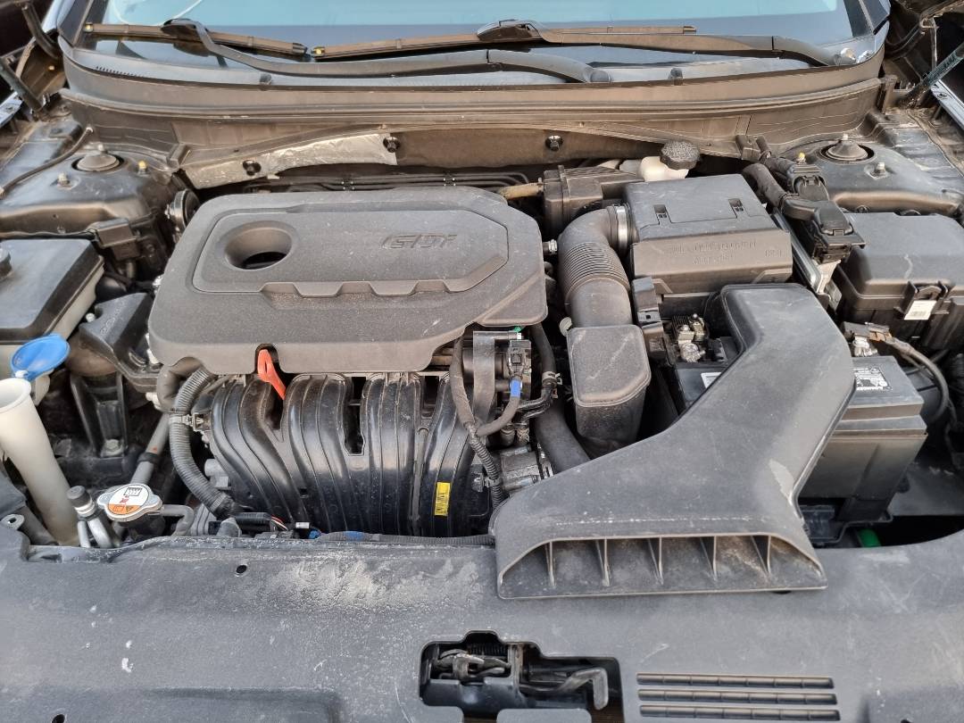 2018 HYUNDAI SONATA — 134657 Miles — Lot 145872 — Main - Marhaba Auctions Used Cars - Image 9
