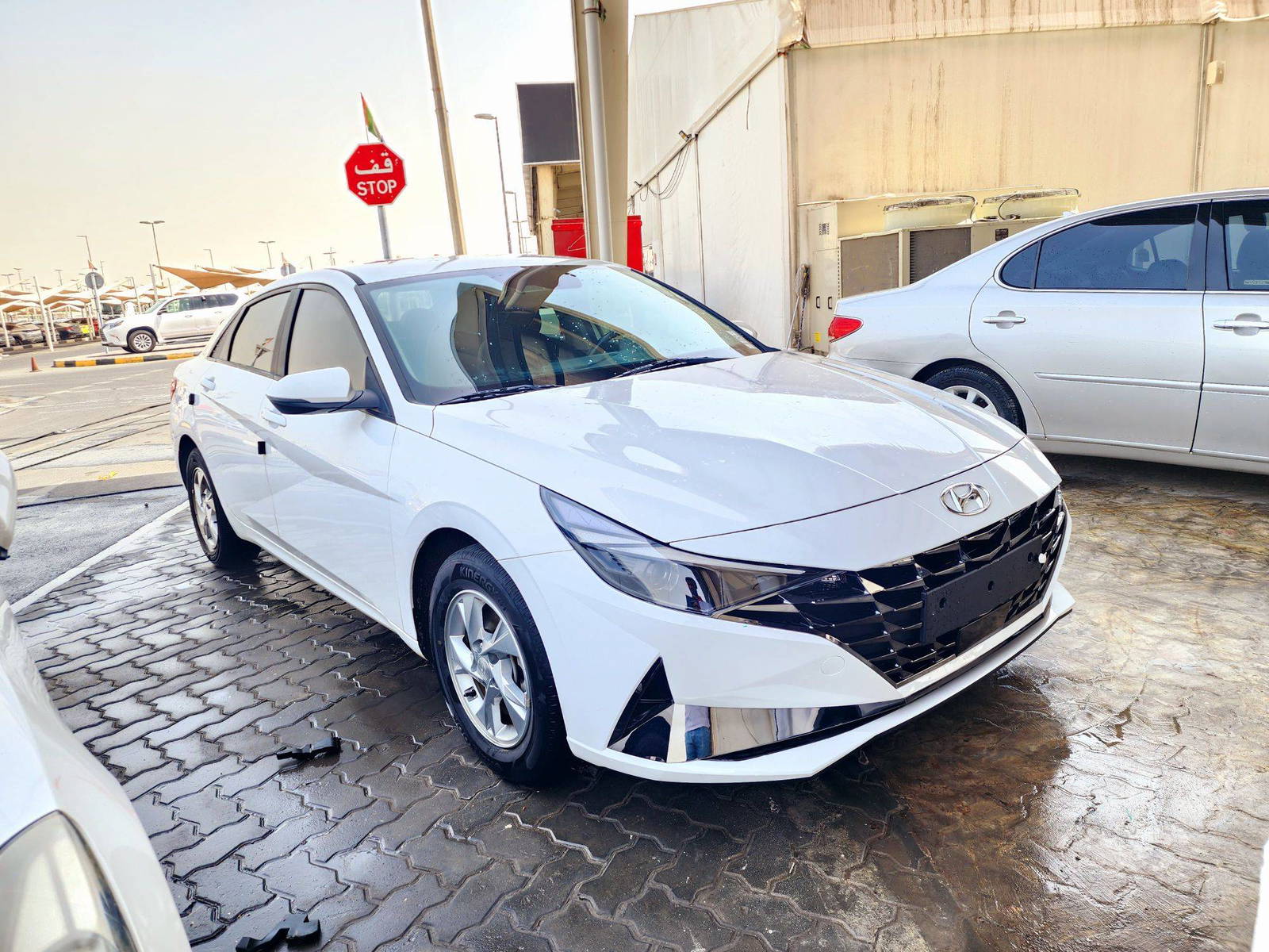 2021 HYUNDAI AVANTE — 150149 KM — Lot 004078 — Souq - Marhaba Auctions Used Cars - Image 5
