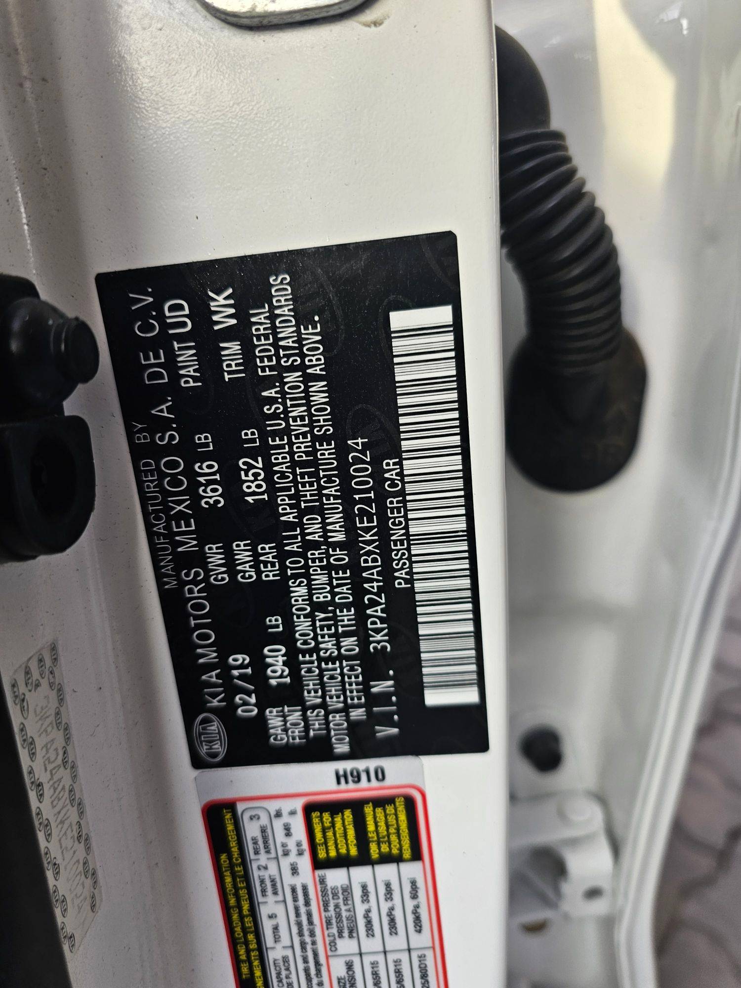2019 KIA RIO — 129139 Miles — Lot 24ABXKE210024 — Souq - Marhaba Auctions Used Cars - Image 9