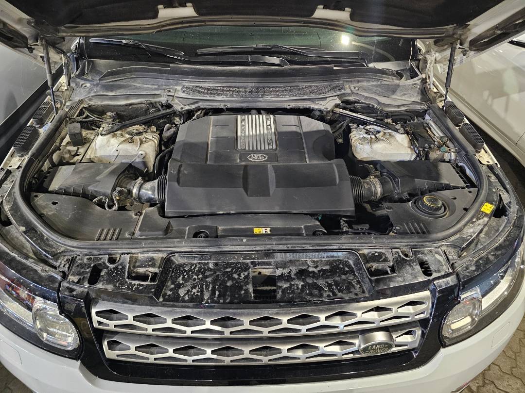 2015 LAND ROVER RANGE ROVER — 179373 KM — Lot A511916 — Main - Marhaba Auctions Used Cars - Image 13