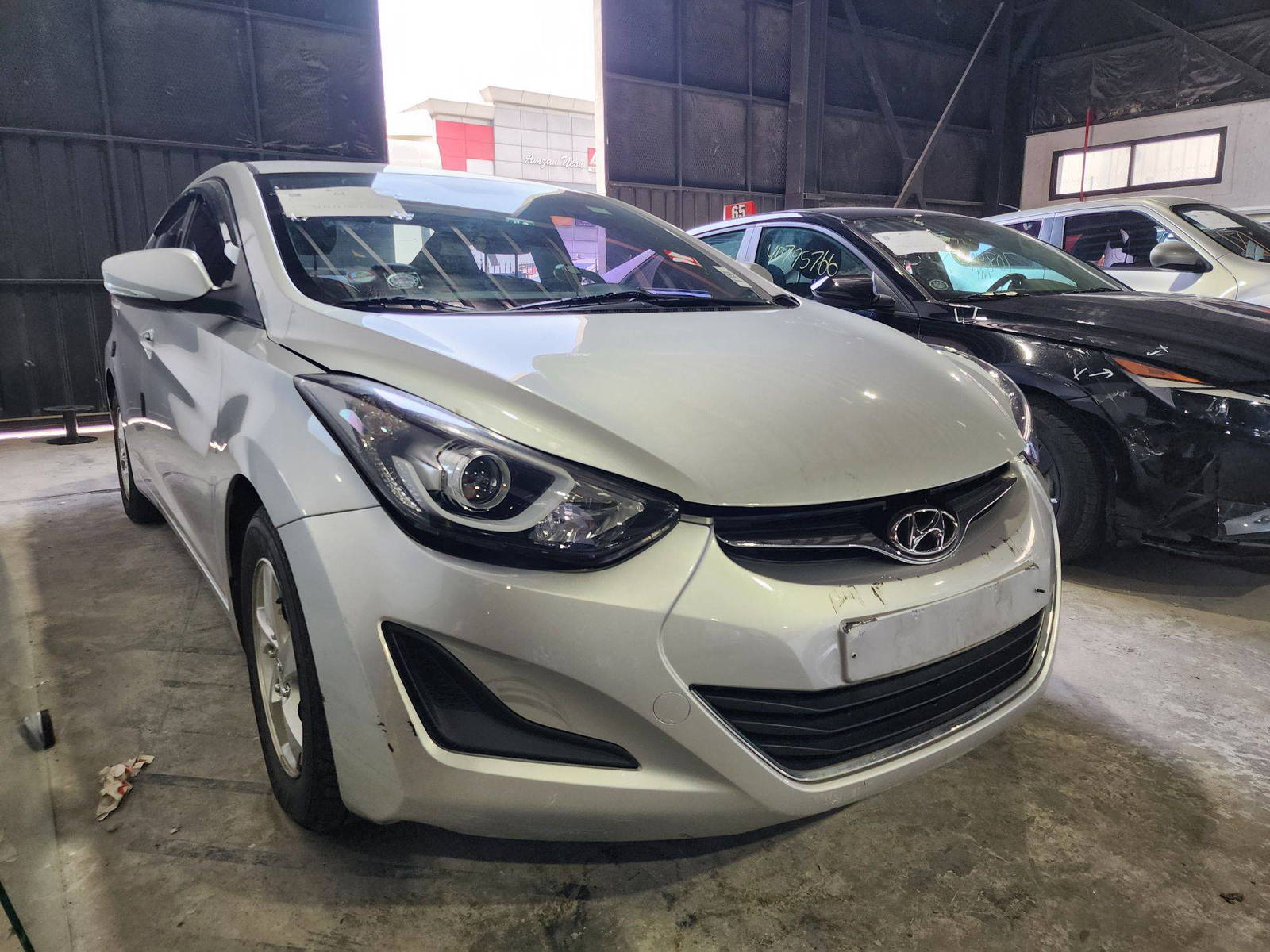 2014 HYUNDAI AVANTE — 69941 KM — Lot 996599 — Al Quoz - Marhaba Auctions Used Cars - Image 3