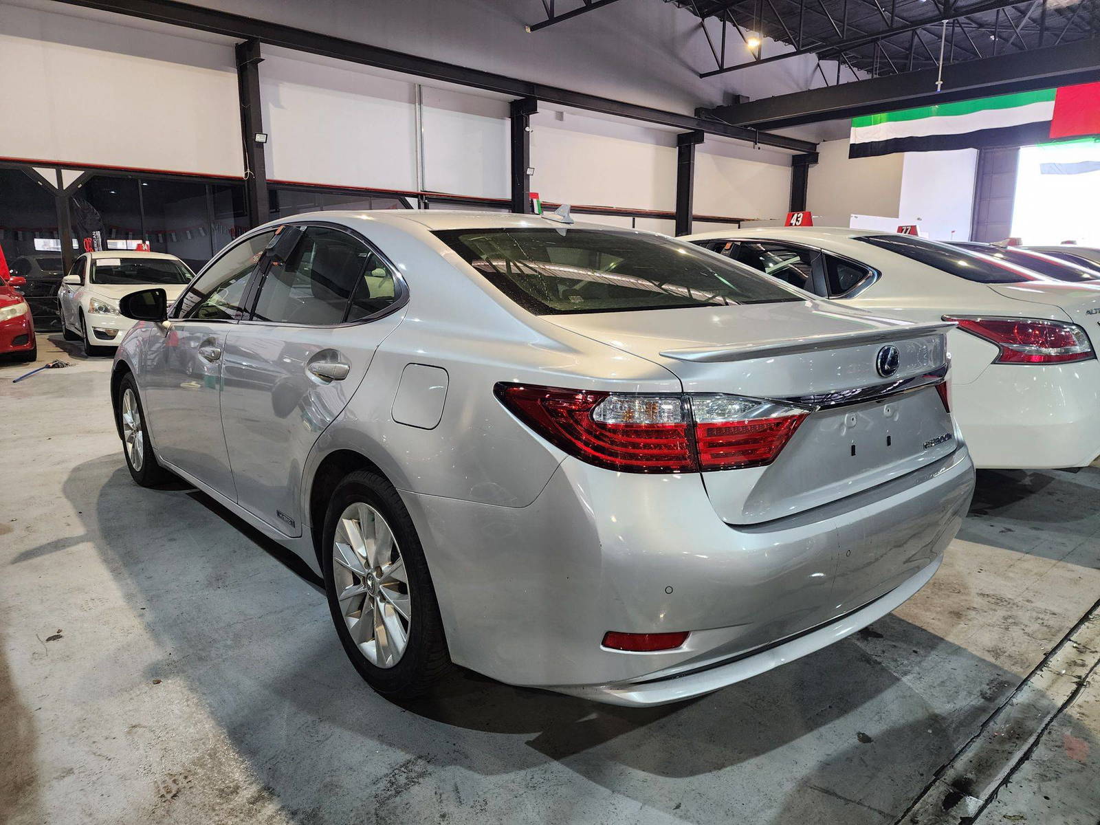 2013 LEXUS ES 300H — 175157 Miles — Lot 67854304 — Main - Marhaba Auctions Used Cars - Image 6