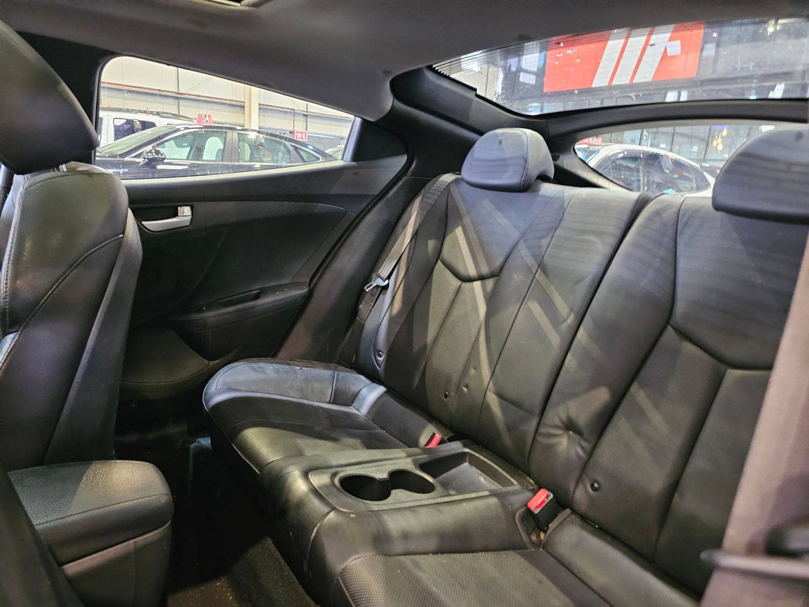HYUNDAI VELOSTER 2014 - Marhaba Auction Used Cars - Image 9