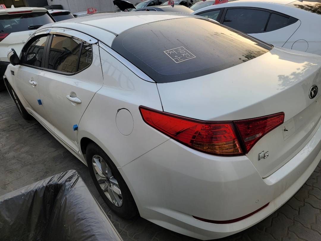 2013 KIA K5 — 111880 KM — Lot BDA397022 — Main - Marhaba Auctions Used Cars - Image 6