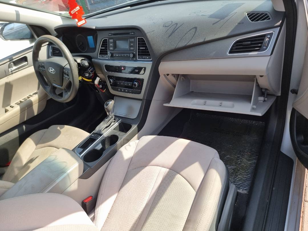 2015 HYUNDAI SONATA — 160853 Miles — Lot 321456 — Ind. 12 - Marhaba Auctions Used Cars - Image 5