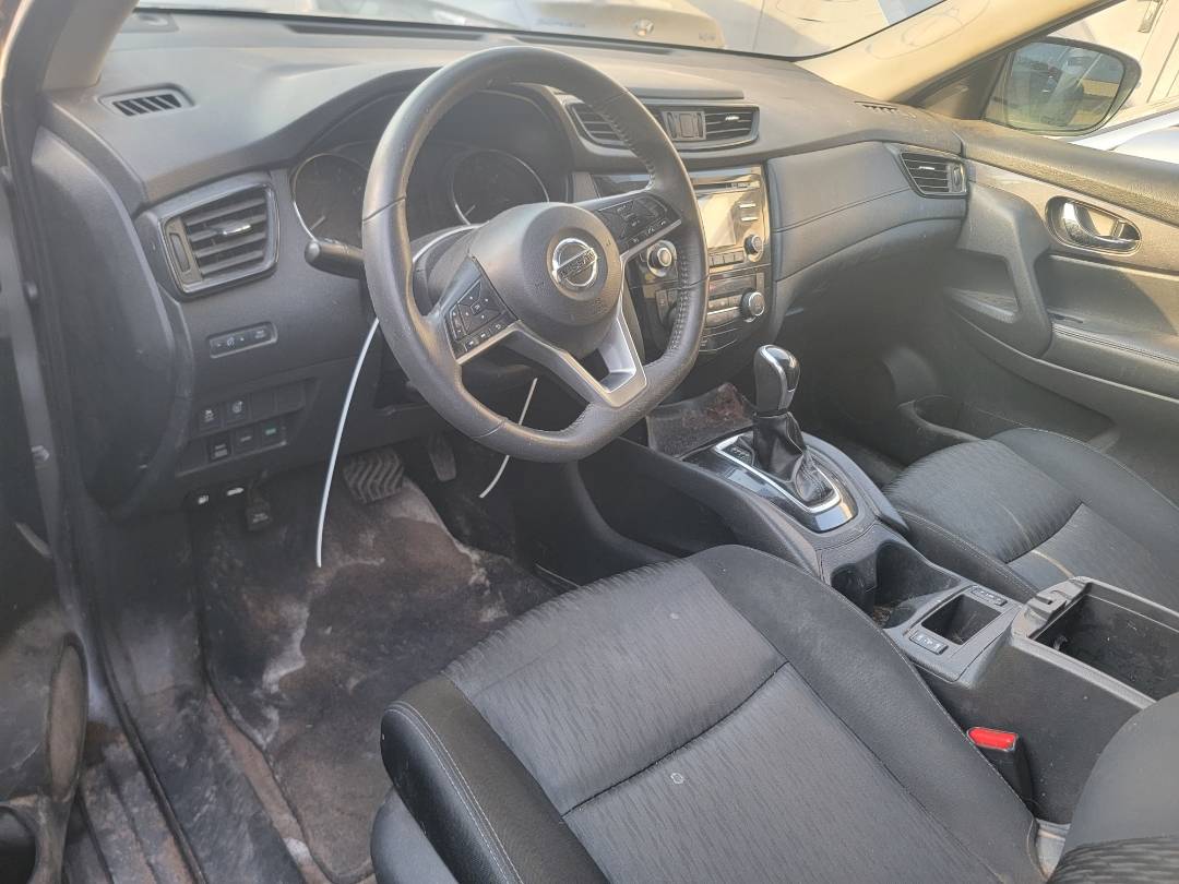 2017 NISSAN ROGUE — 186557 Miles — Lot 607321 — Main - Marhaba Auctions Used Cars - Image 8